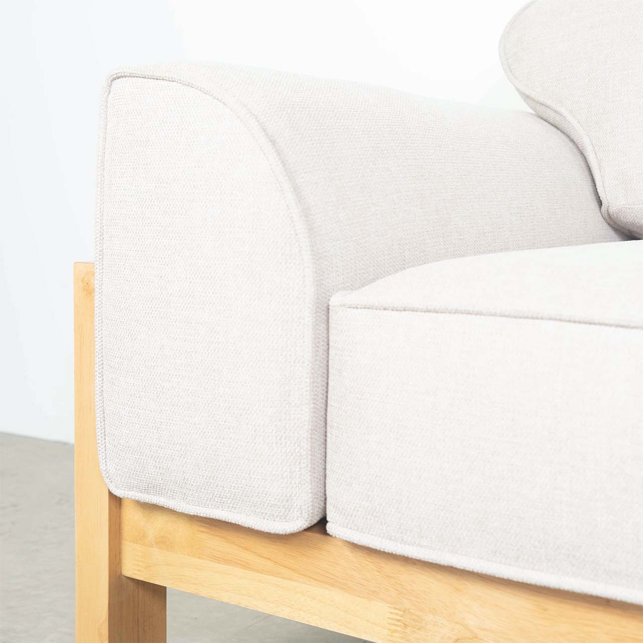 Ghế sofa gỗ MOSS thoải mái